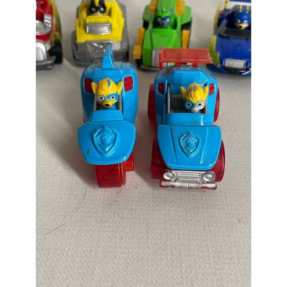 Paw Patrol Diecast Vehicle Car Lot of 7 Twins Marshall Chase Sky, ETC - Picture 2 of 7